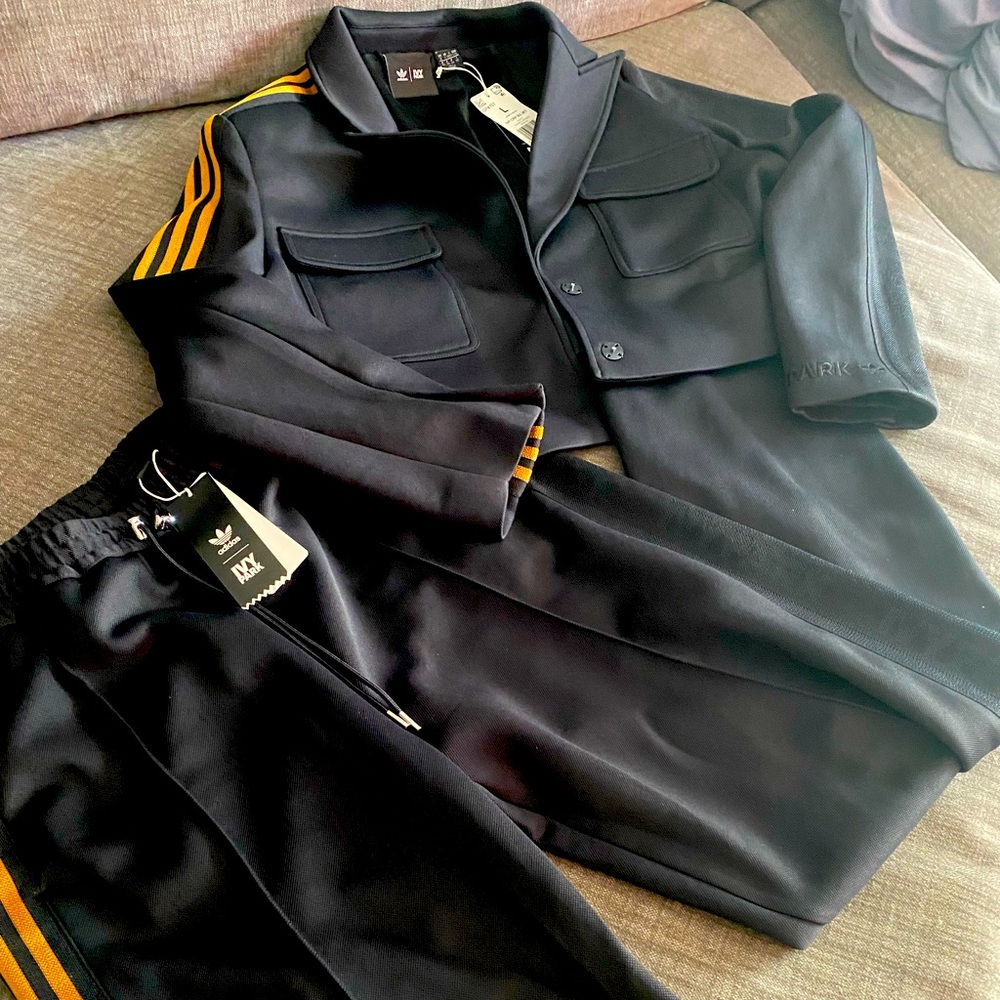 Ivy Park Crop Jacket and pant size large